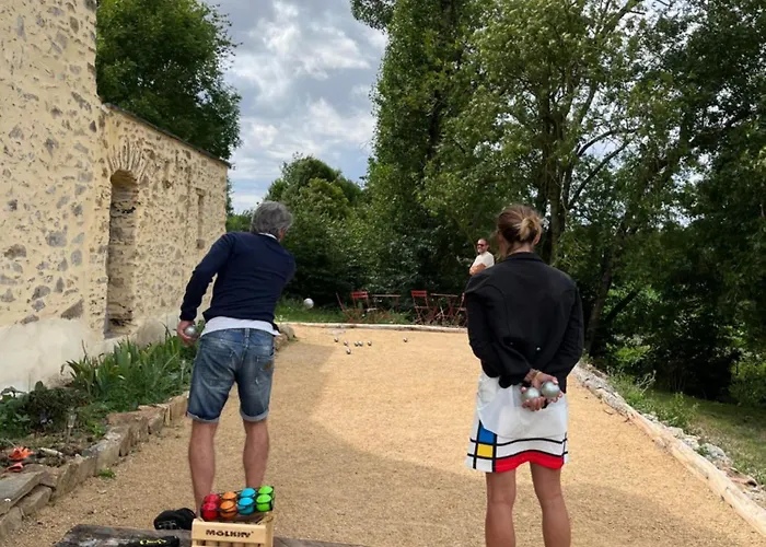 Domaine De La Bigottiere, D'hotes Montigne-le-Brillant