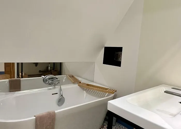 Nocleg ze śniadaniem Domaine De La Bigottiere, D'hotes Montigne-le-Brillant